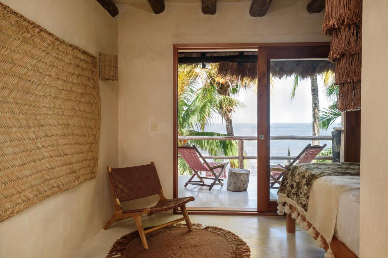 Casa Cat Ba Beachfront Boutique Hotel Остров Холбокс Экстерьер фото