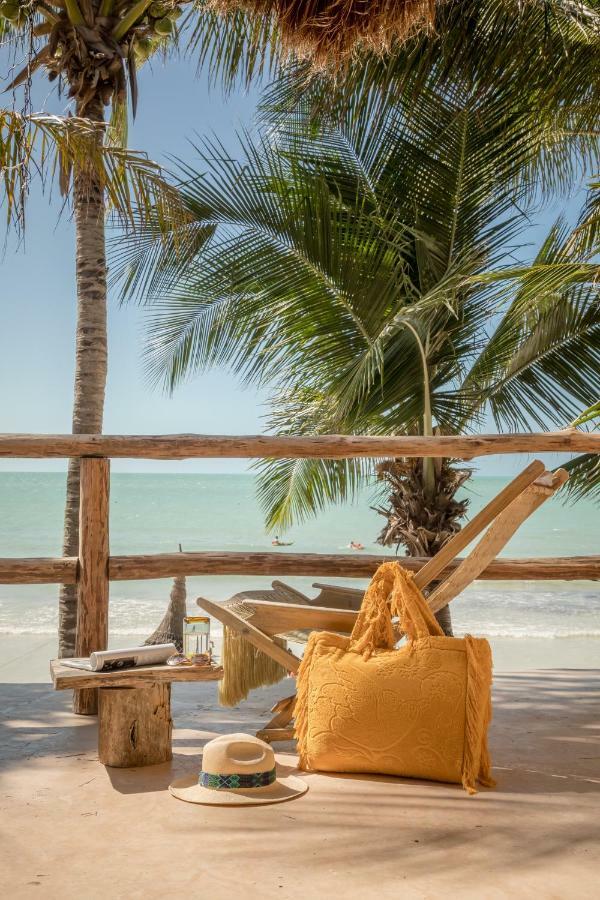Casa Cat Ba Beachfront Boutique Hotel Остров Холбокс Экстерьер фото